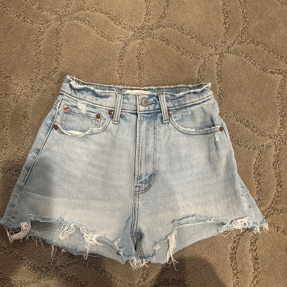 Abercrombie Curve Love Mom Jean Short